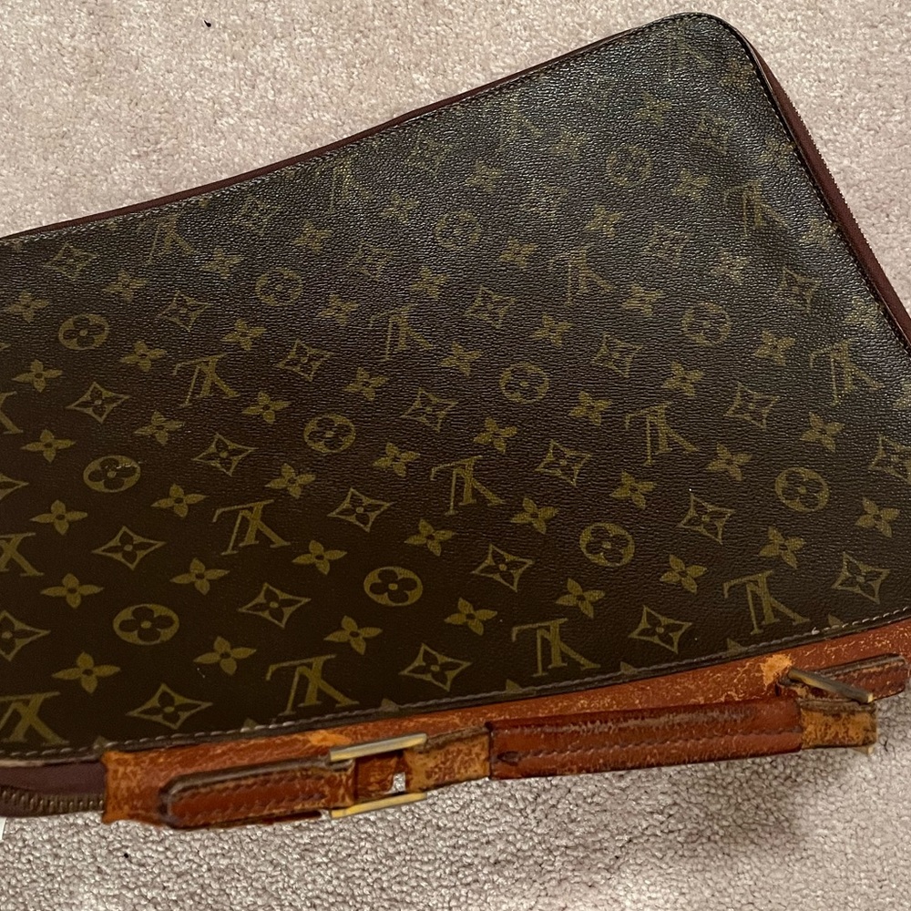 Louis Vuitton Monogram portfolio poche document portfolio holder with zip handle